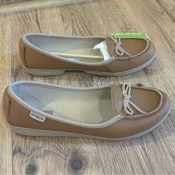 NWT Women's Crocs Colorlite Ballet In Hazelnut Size 11 - Picture 1 of 4